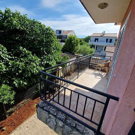 Apartments Porat Rom bilde